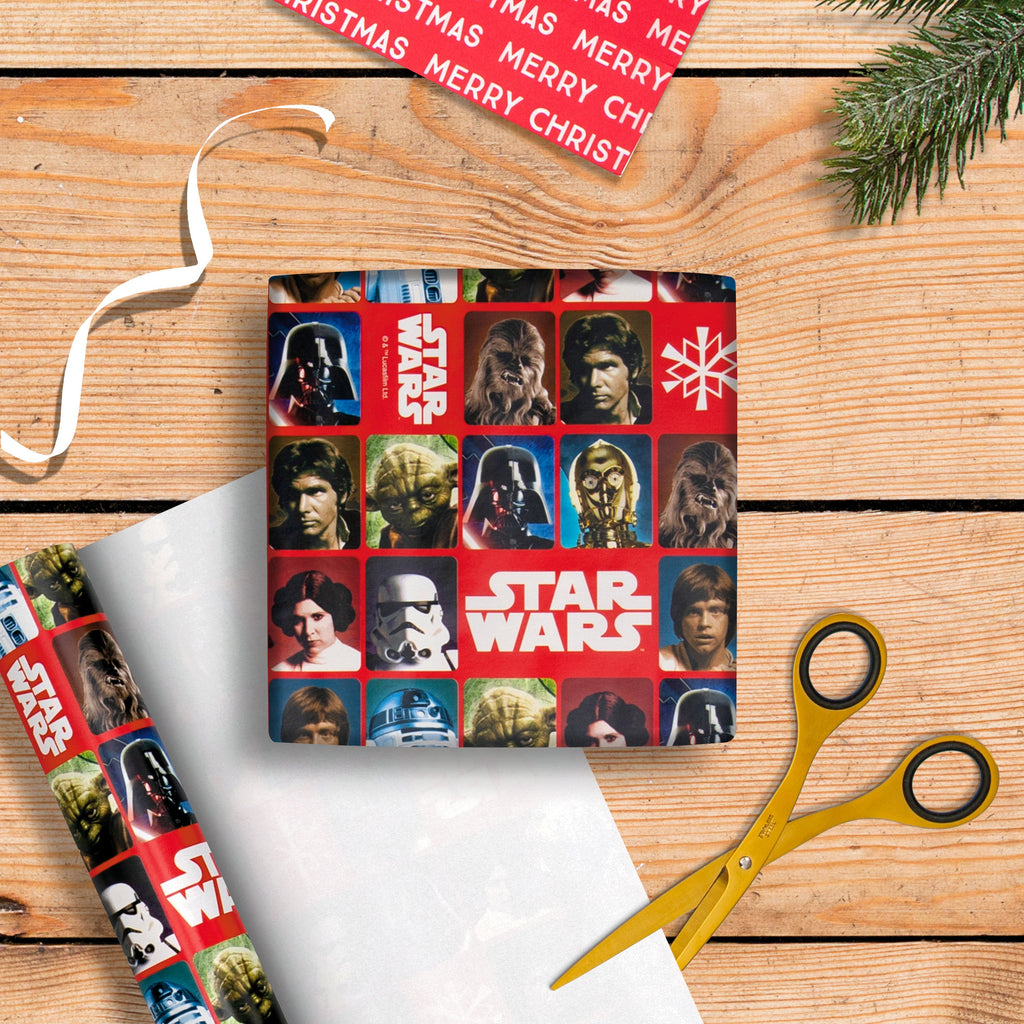 4M Christmas Wrapping Paper - Red Star Wars™ Movies Design