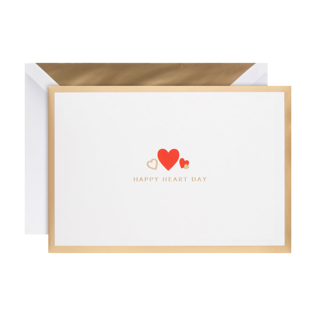 Paper Wonder Valentine's Day Card - 3D Heart Display Design