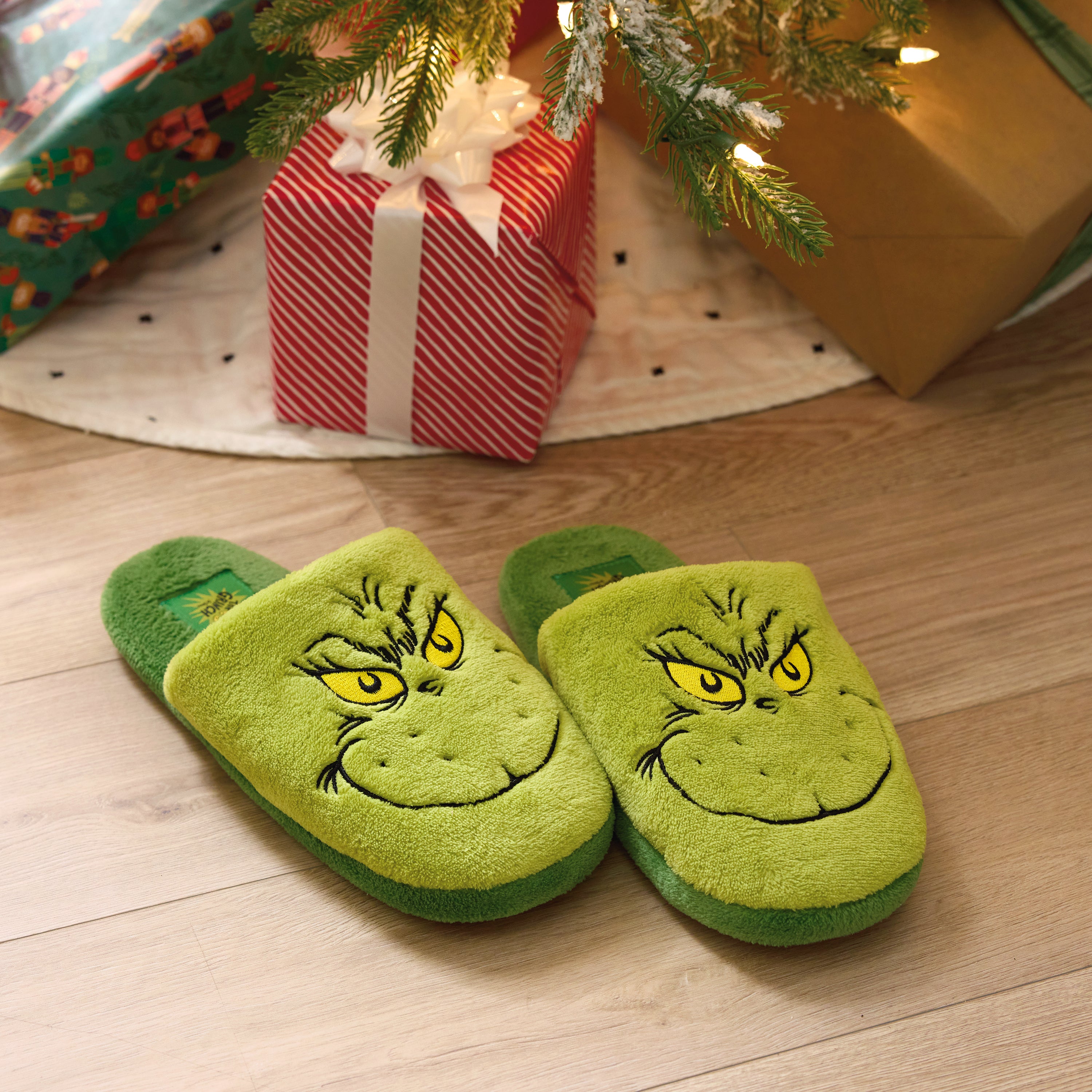 The Grinch Slippers with Sound Effects Hallmark UK