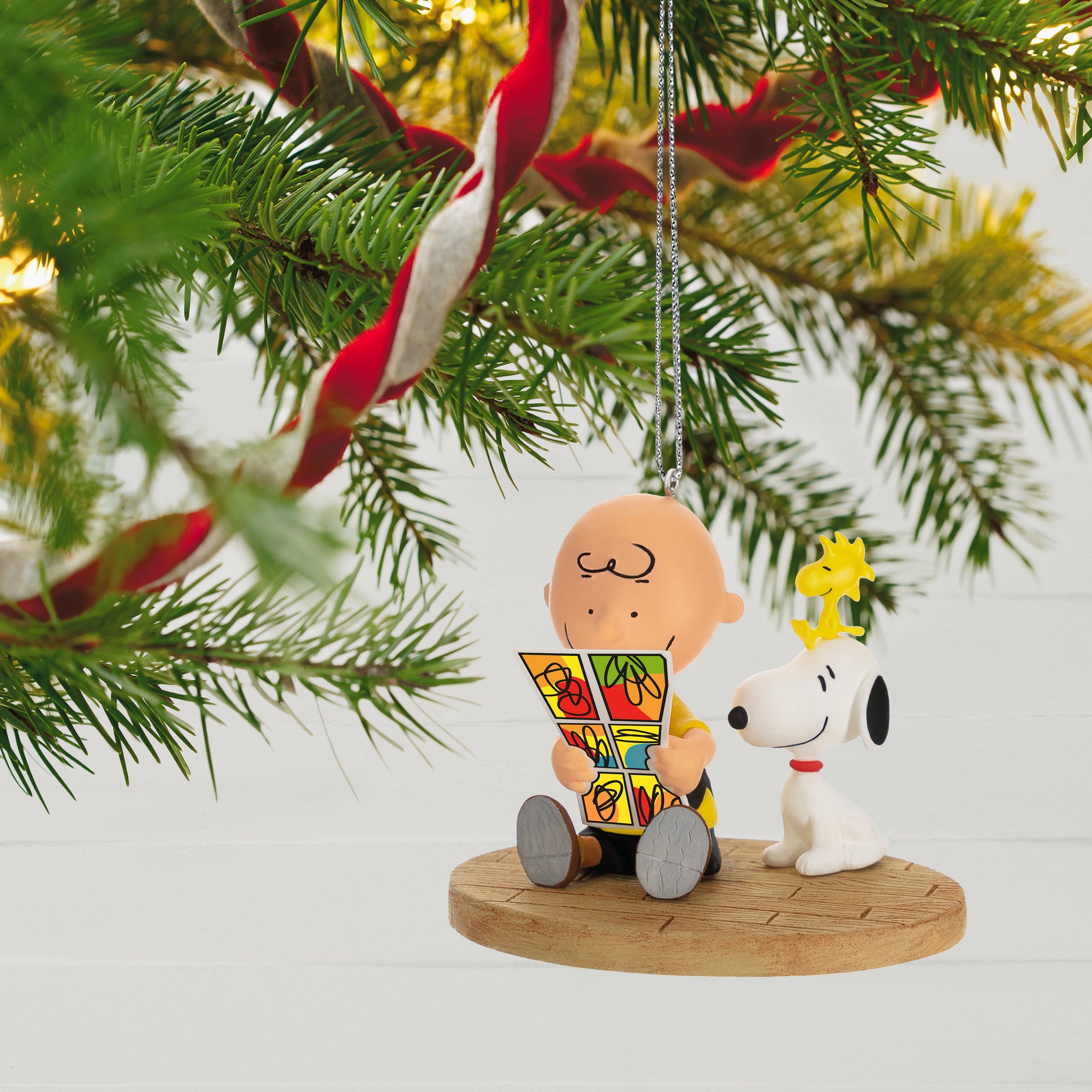 Hallmark Keepsake Ornament – Snoopy E Woodstock In Versione Costruttori, 18° Della Serie Spotlight On Snoopy, Edizione 2015