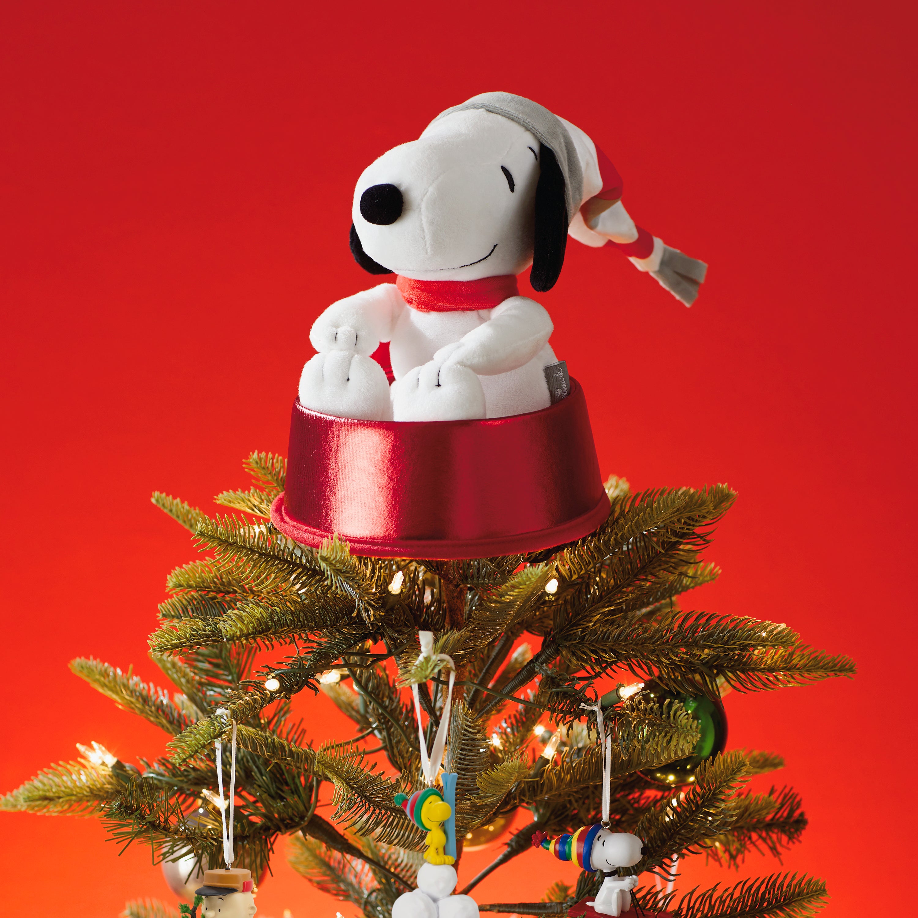 Snoopy Tree PEANUTS SNOOPY Plush Christmas Tree Topper | Hallmark UK
